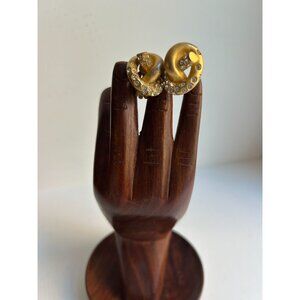 Givenchy Paris New York Gold Tone Nautical Knot Clip-on Earrings Rhinestones REA